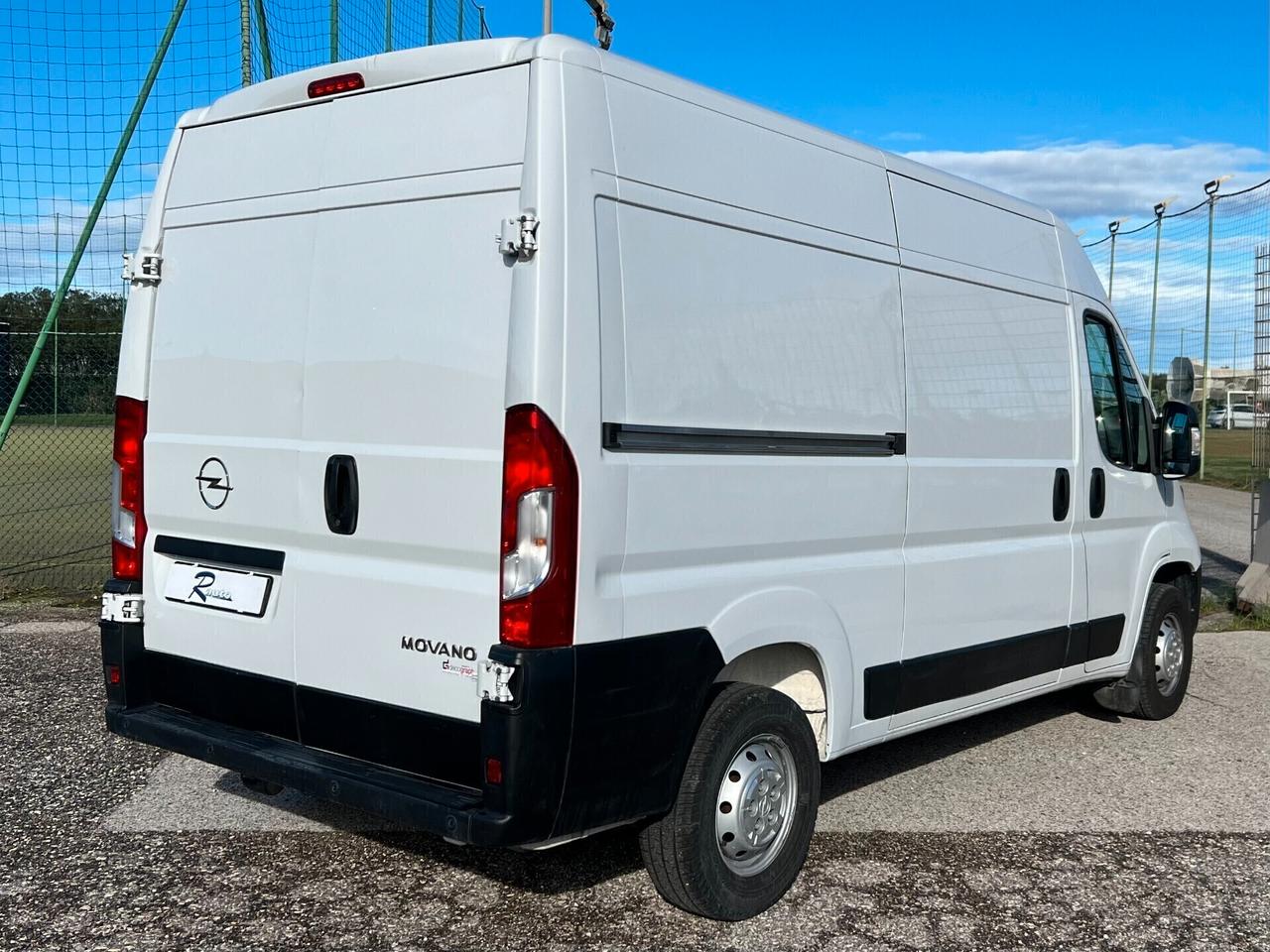 Opel Movano 35 L2 H2 2.2 Bluehdi 140cv DOPPIA PORTA LATERALE