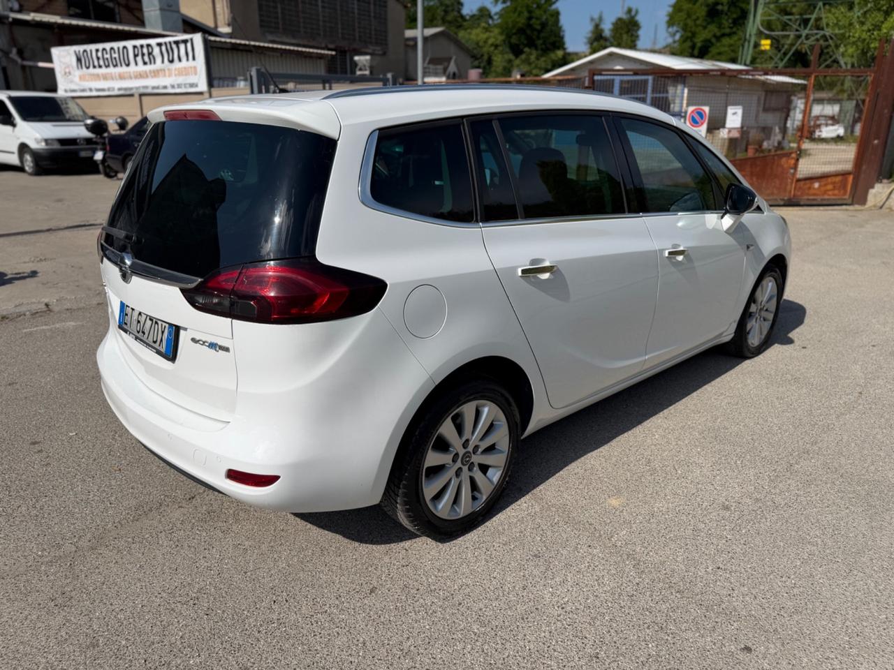 Opel Zafira 1.6 16V ecoM 150CV Turbo One