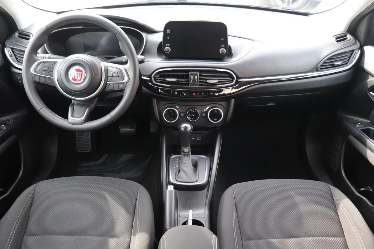 Fiat Tipo 1.5 Hybrid DCT 5 porte