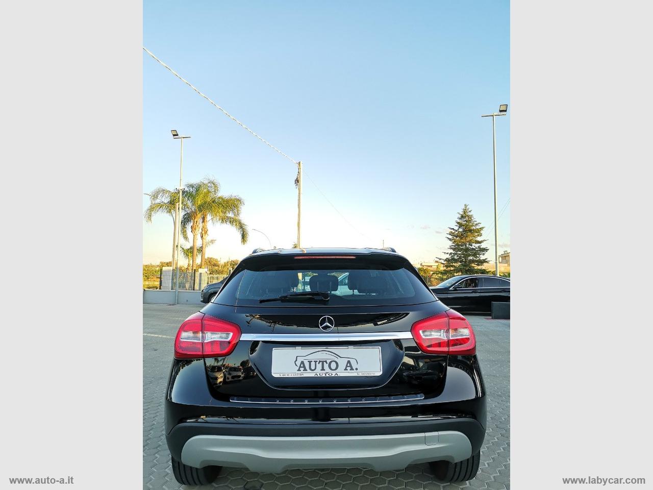 MERCEDES-BENZ GLA 180 d Automatic Sport