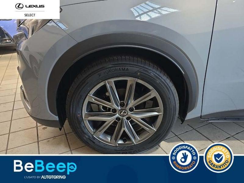 Lexus LBX 1.5 HYBRID RELAX 2WD