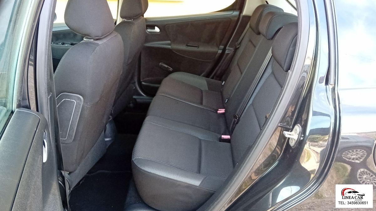 PEUGEOT - 207 1.4 benzina / gpl - ok neopatentati
