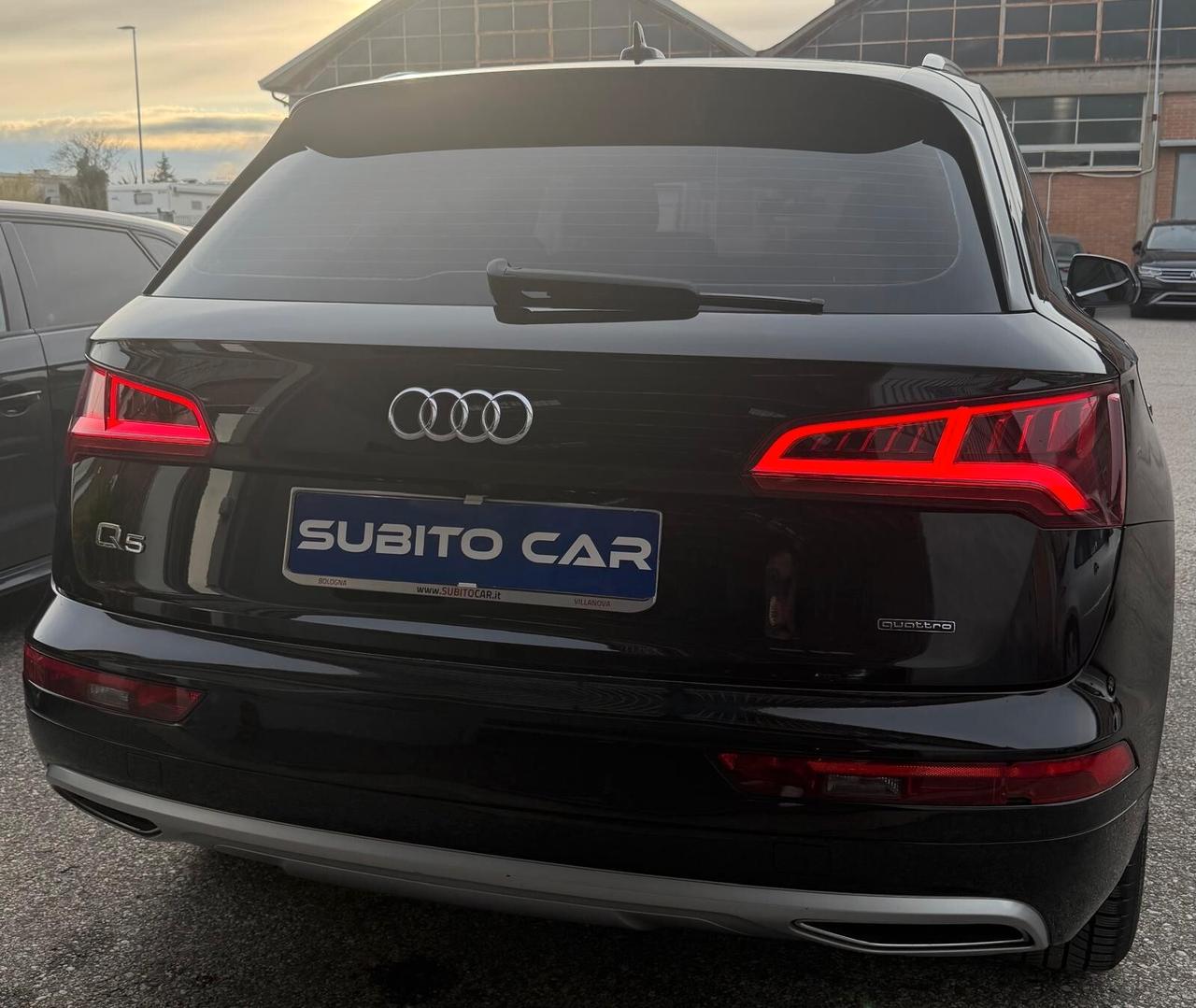 Audi Q5 40 TDI quattro S tronic Sport Virtual Cockpit, Fari Full Led e pacchetto luci ambiente multicolor