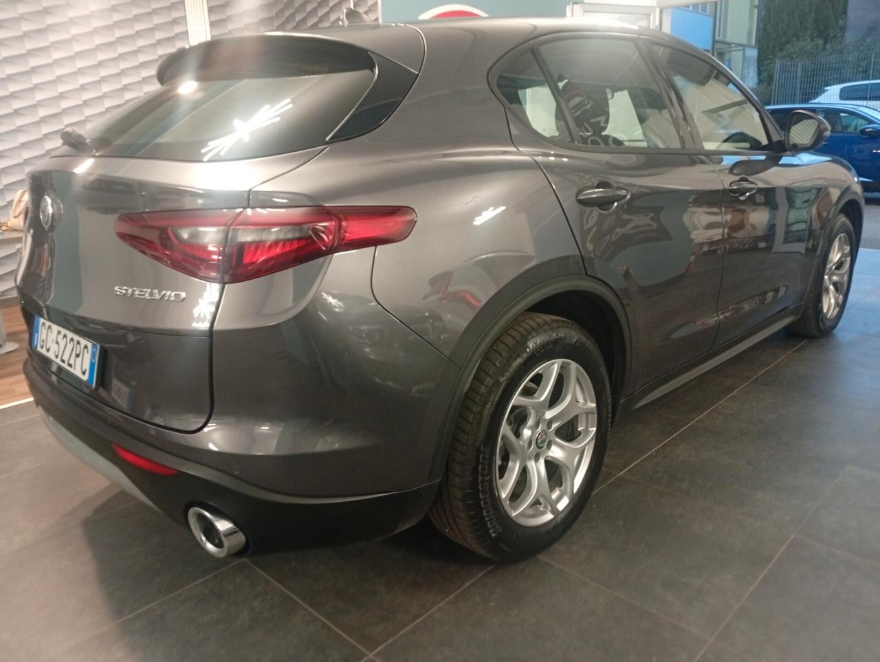 Alfa Romeo Stelvio 2.2 Turbodiesel 190 CV AT8 Q4 Executive