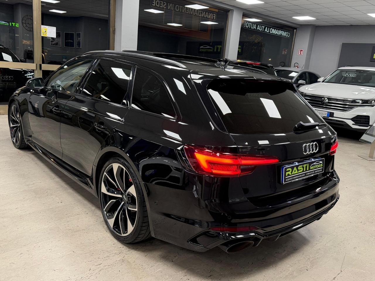 Audi A4 RS 4 Avant