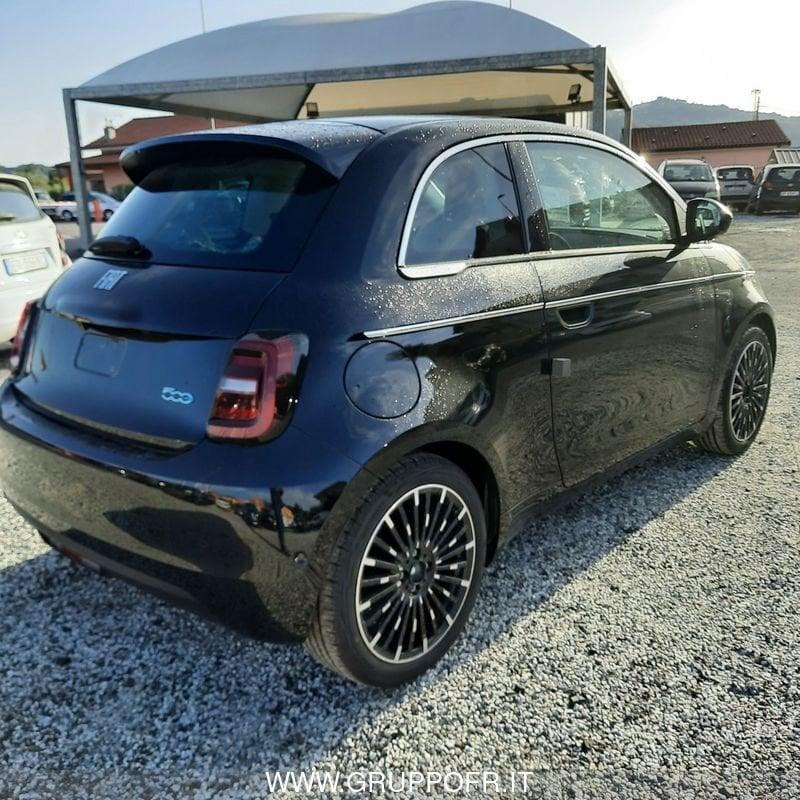 FIAT 500 La Prima Berlina 320 42 kWh