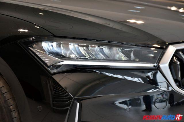 SKODA Superb 2.0 TDI 150 CV DSG STYLE + R18 + ALCANTARA LOUNGE