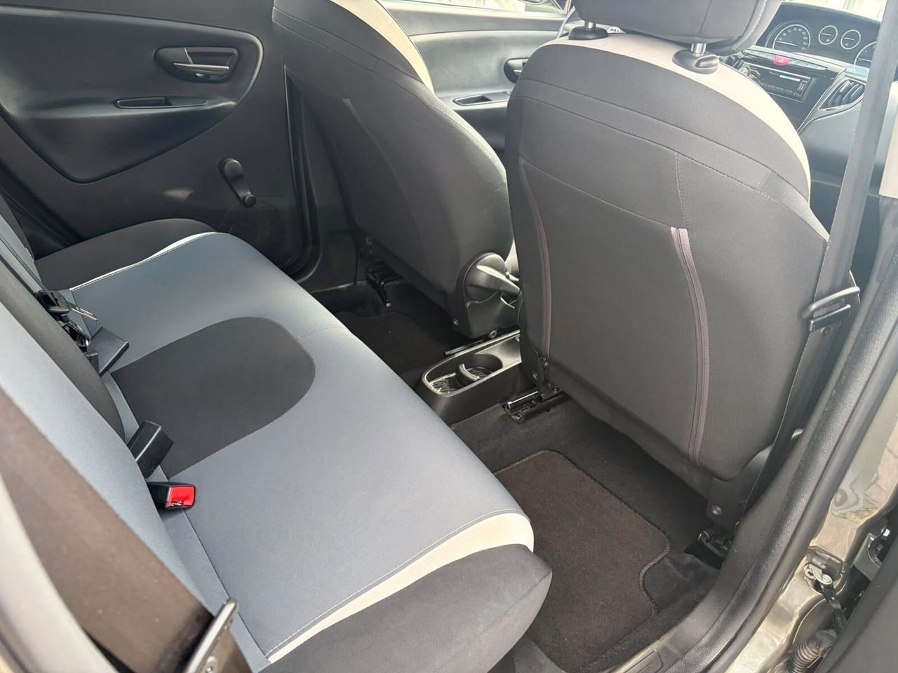Lancia Ypsilon 1.2 69 CV 5 porte Gold*EURO6*NEOPATENTATI