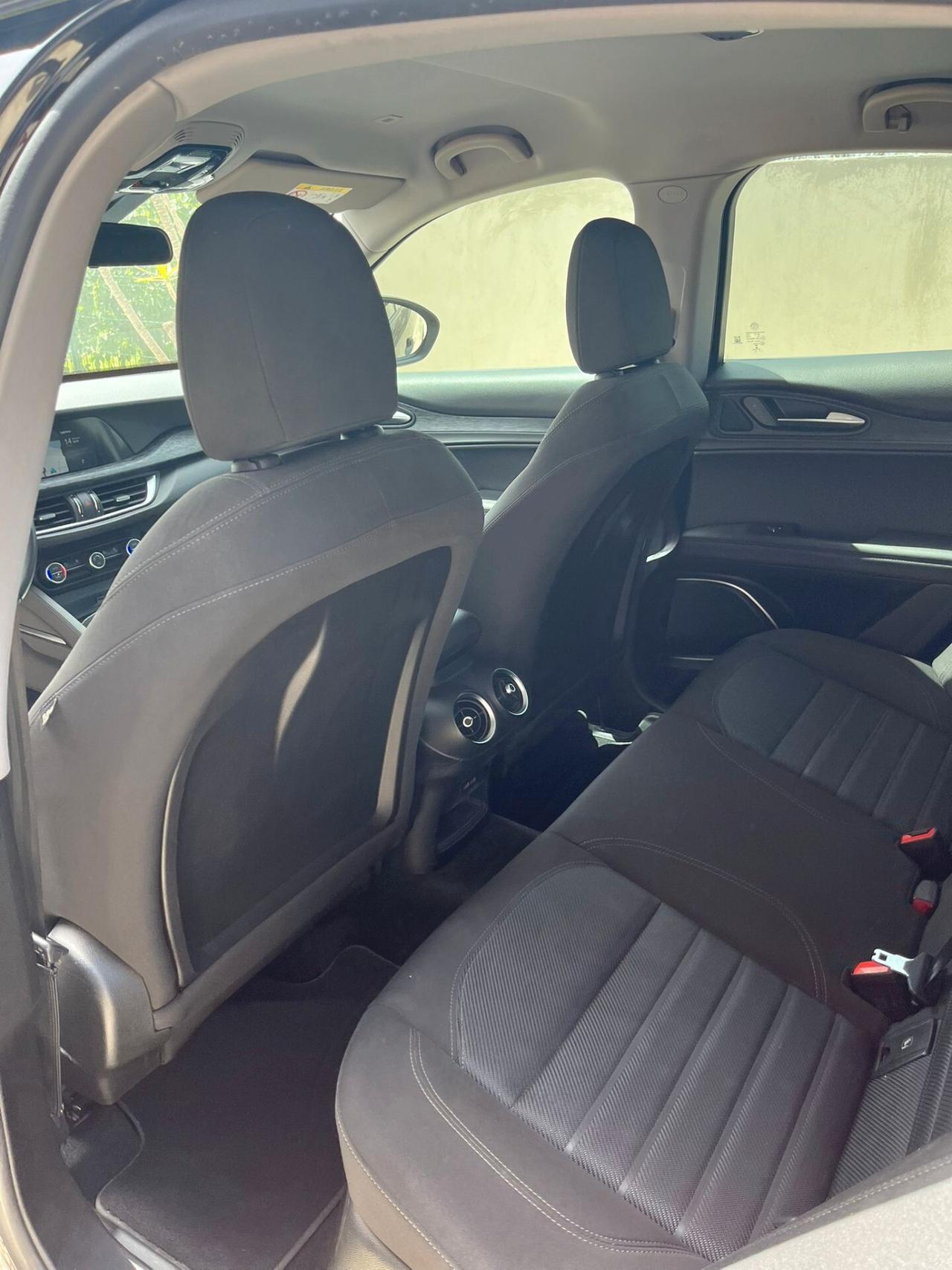 Alfa Romeo Stelvio 2.2 Turbodiesel 190 CV AT8 Q4 Business