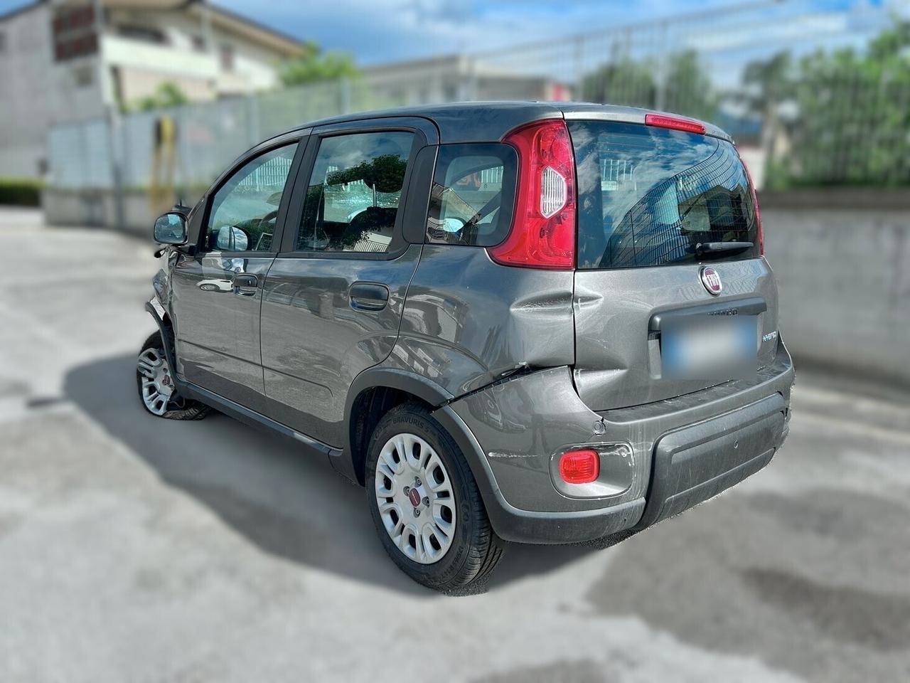FIAT PANDA 1.0 HYBRID - 2023