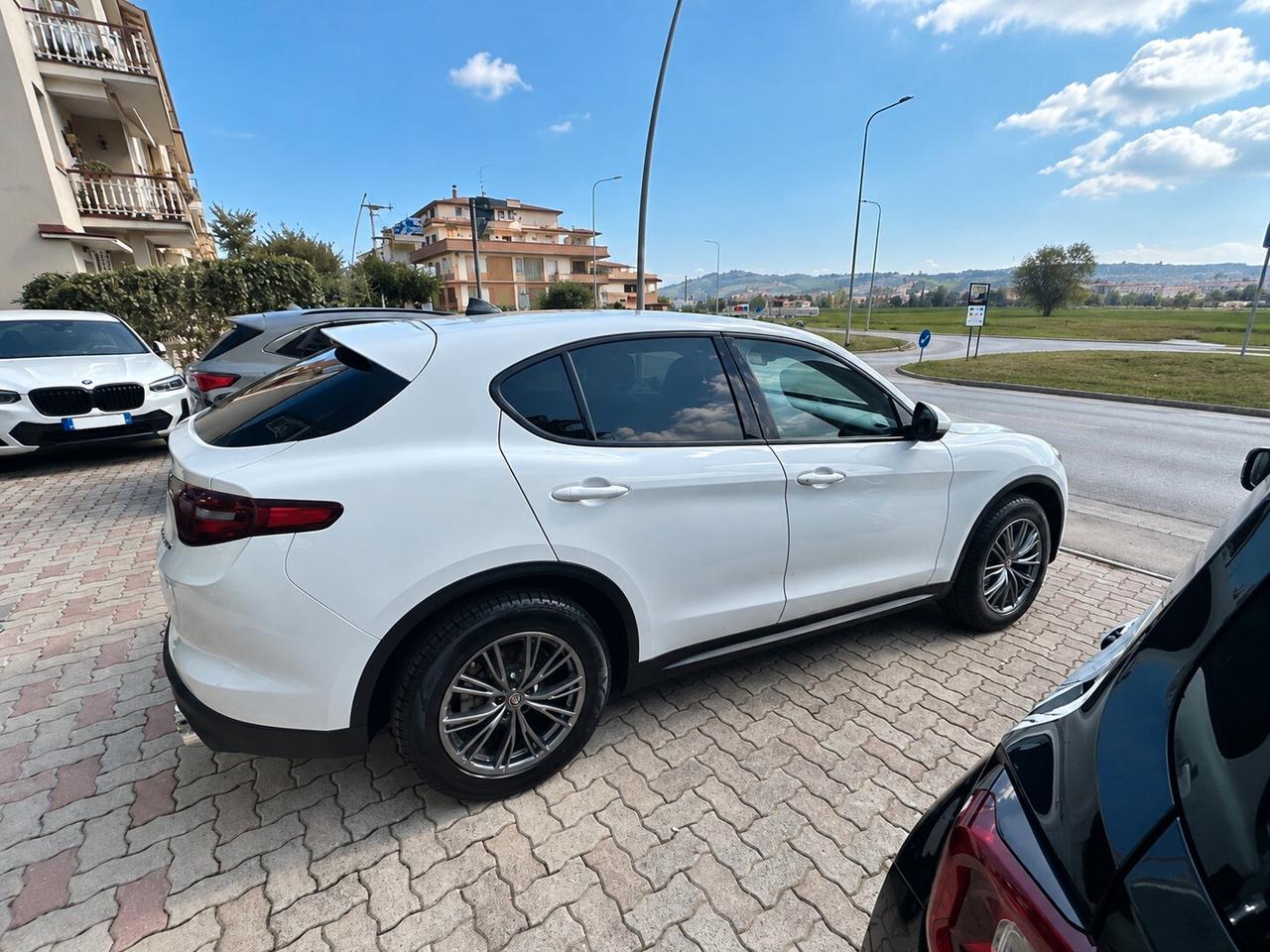 Alfa Romeo Stelvio 2.2 Turbodiesel 210 CV AT8 Q4 Executive 180cv