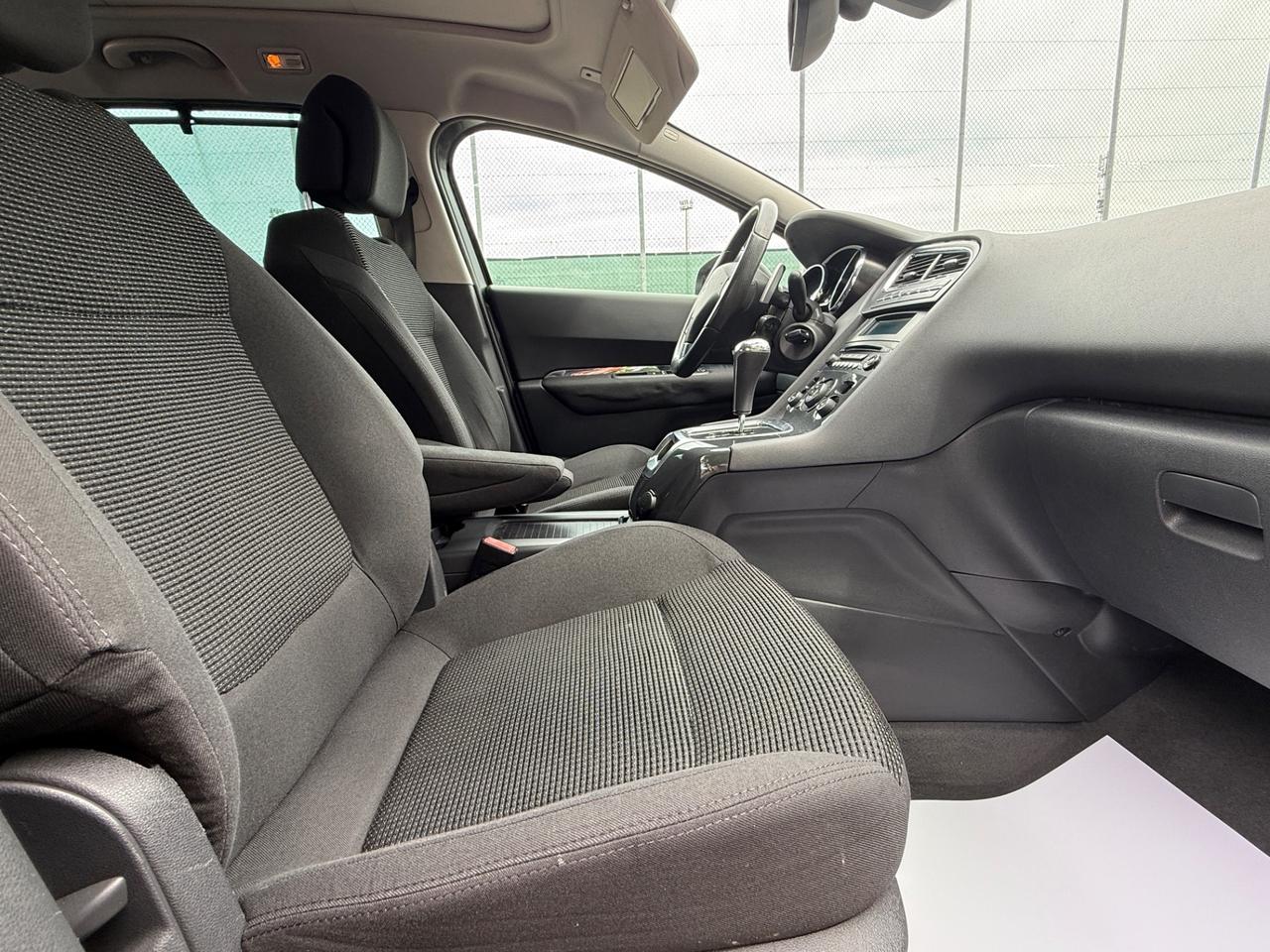 Peugeot 5008 1.6 HDI Active