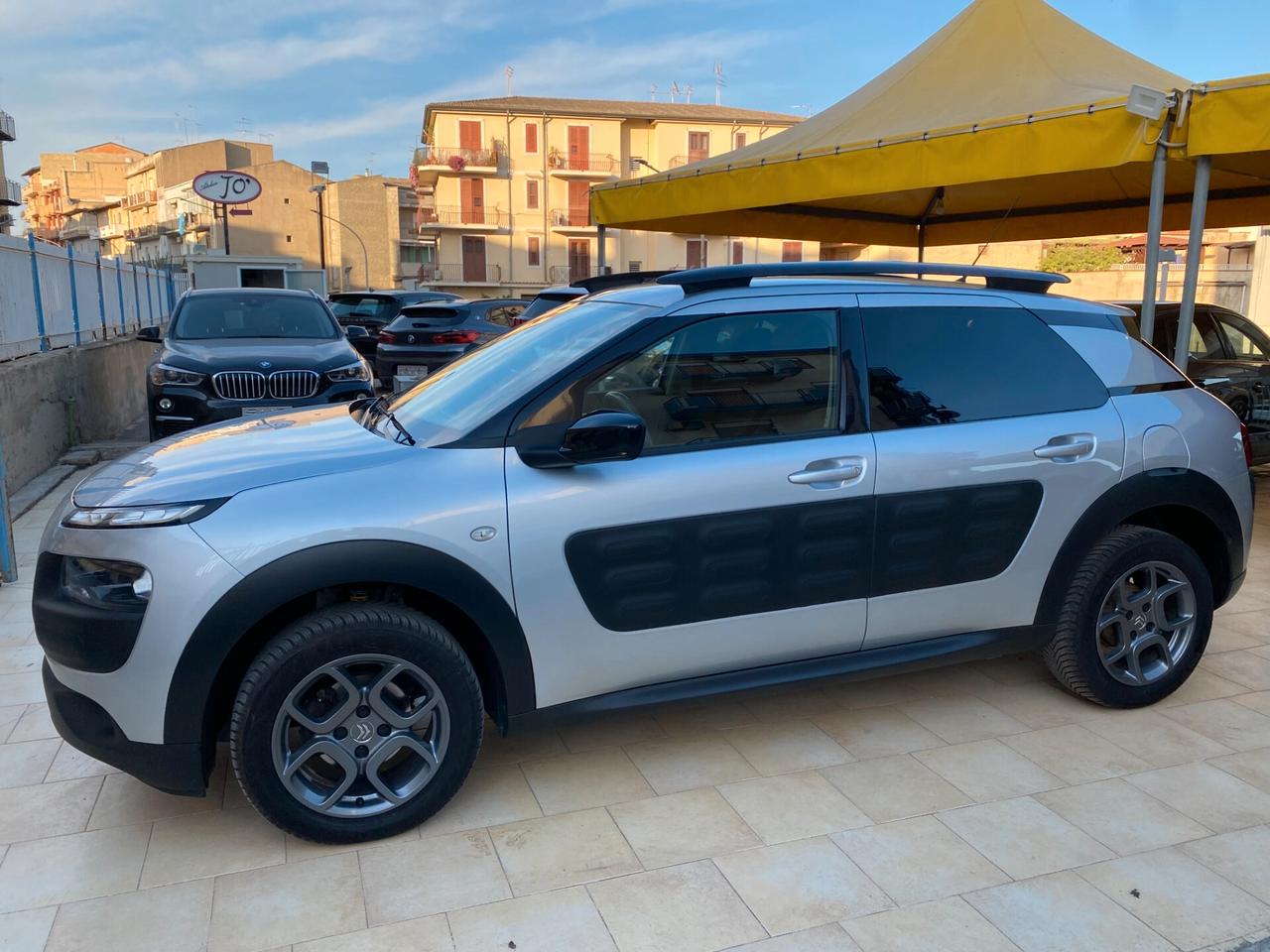 Citroen C4 Cactus BlueHDi 100 S&S Shine