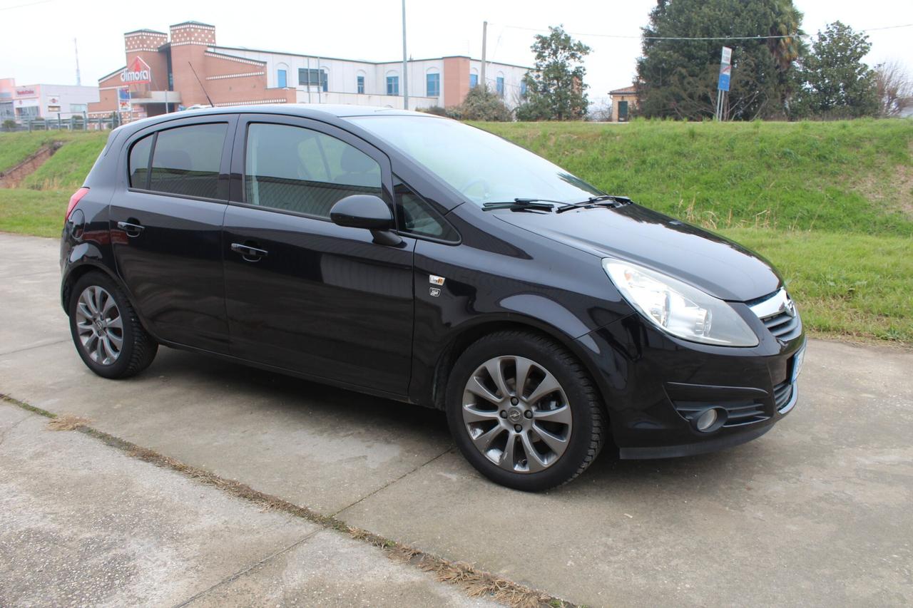 Opel Corsa 1.2 80CV 5 porte GPL-TECH Club ANCHE PER NEO PATENTATI