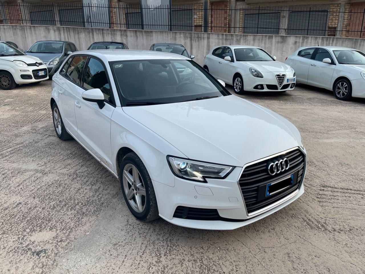 Audi A3 SPB 30 TDI Business