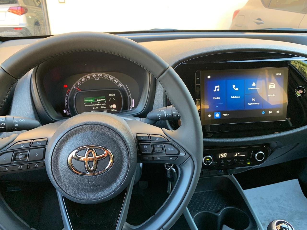 Toyota Aygo X 1.0 VVT-i 72 CV 5 porte Trend