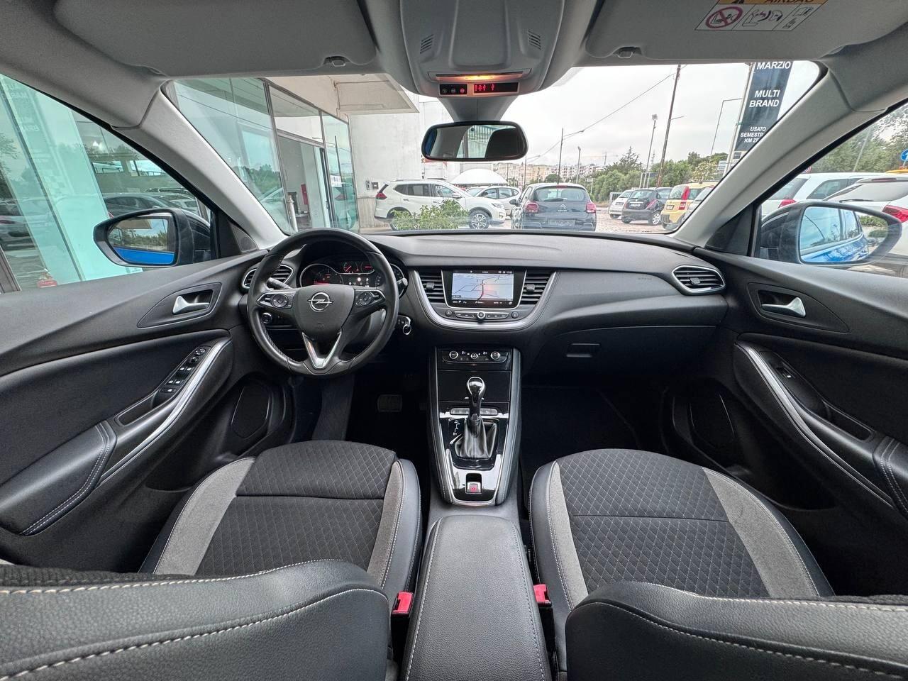 Opel Grandland X 1.5 diesel Ecotec Start&Stop aut. Business RETROCAMERA - NAVI - LANE ASSIST - FRENATA ASSISTITA ...