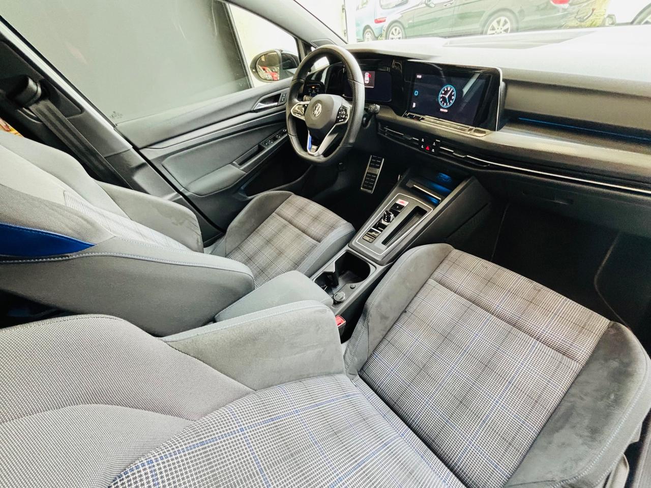 Volkswagen Golf 1.4 Plug-In Hybrid DSG GTE 245 cv
