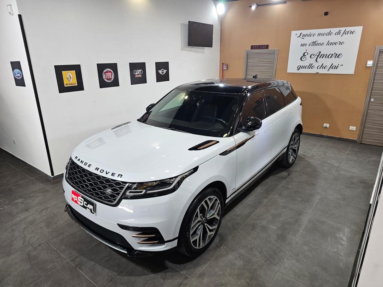 Range Rover Velar 2.0D 180 CV R-Dynamic