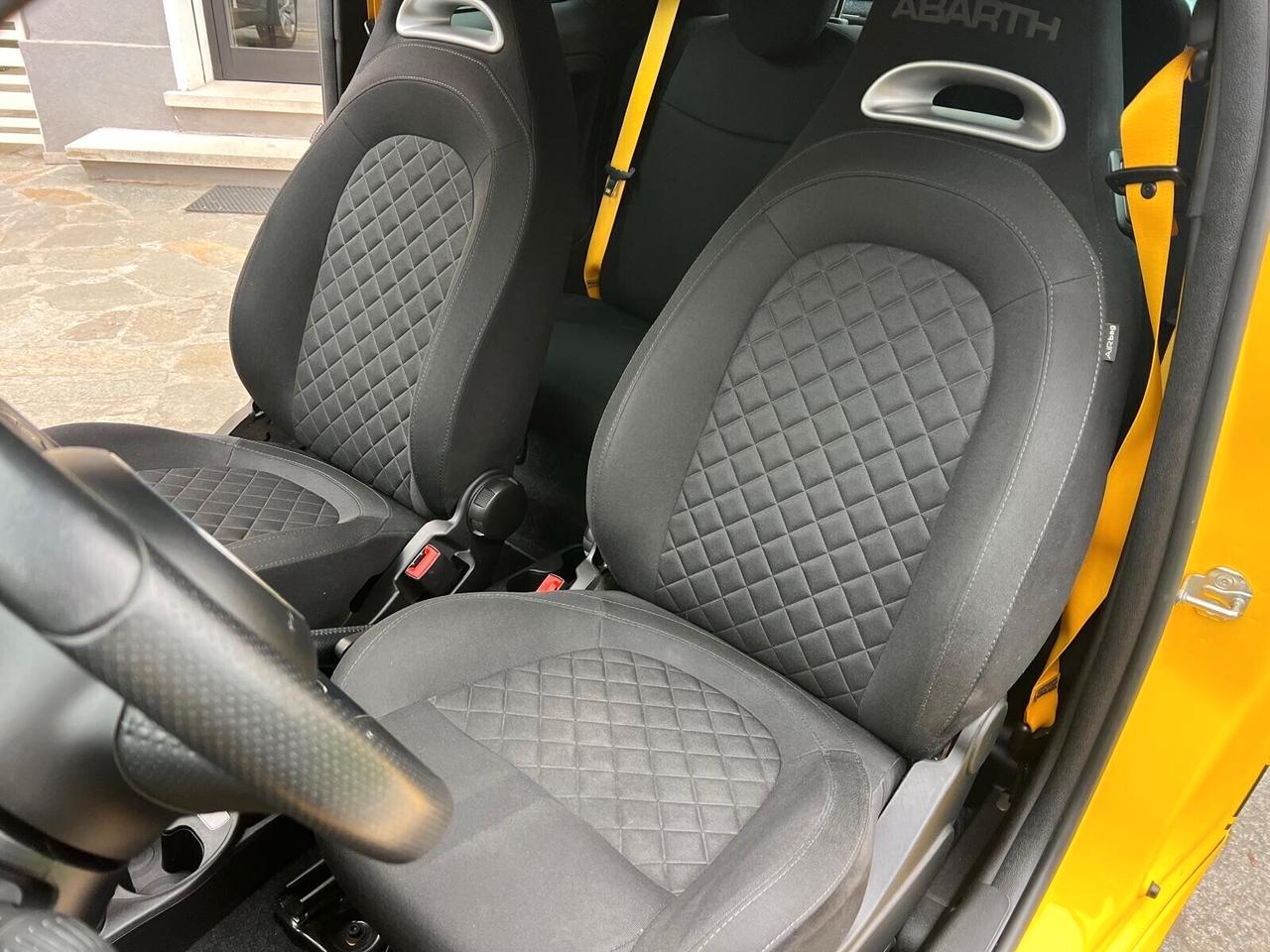 ABARTH 595 C 1.4 Turbo T-Jet 165cv PISTA 70°ANNIVERS.