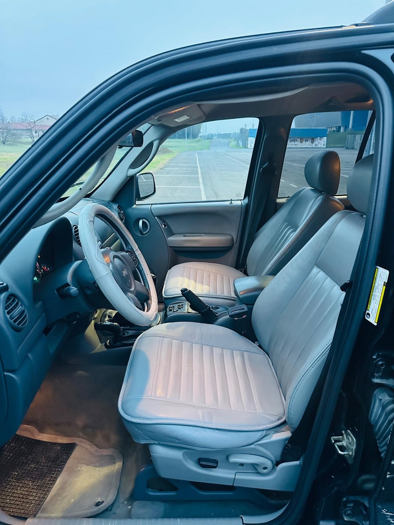 Jeep Cherokee 2.8 CRD Limited