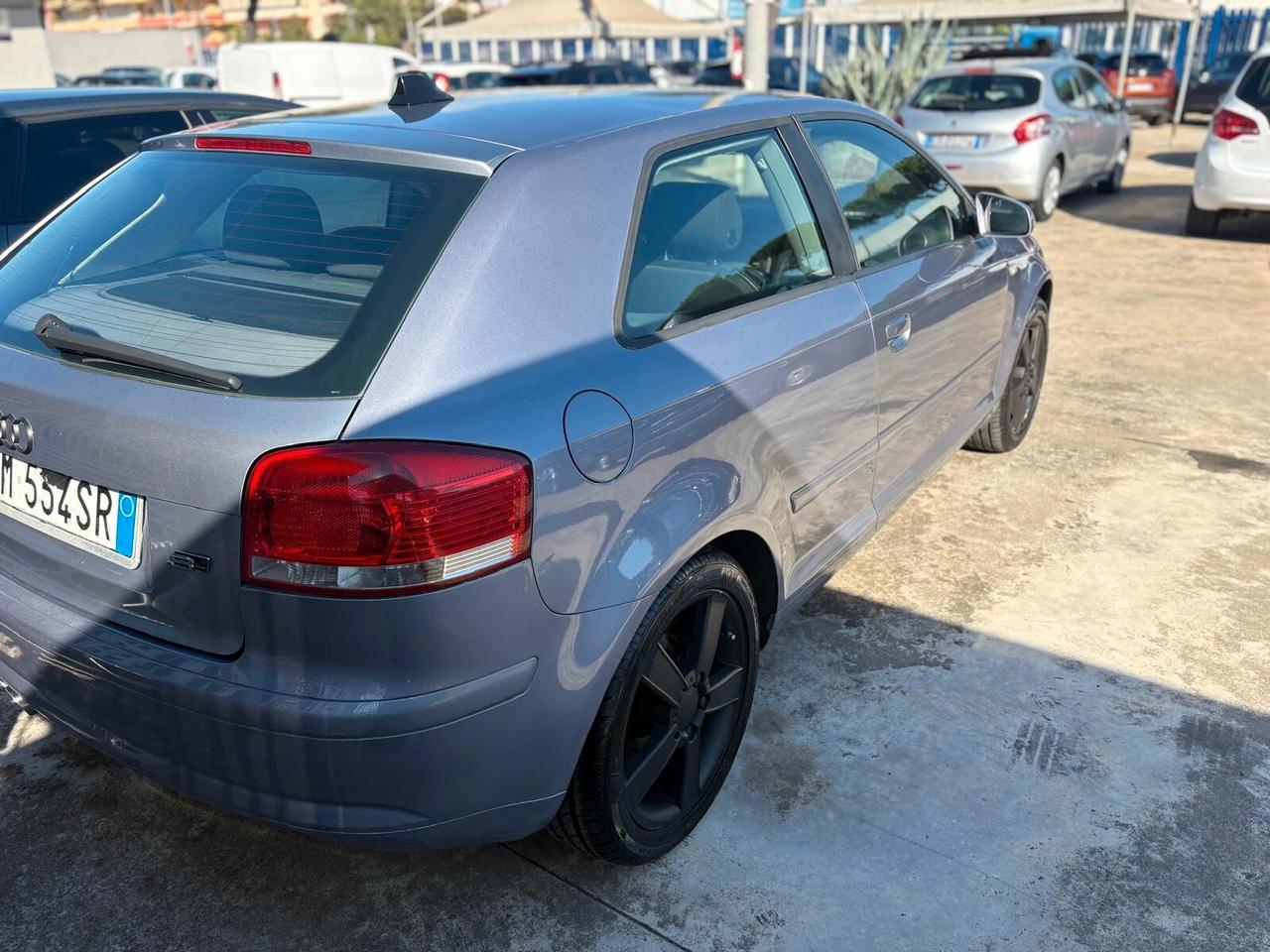 Audi A3 2.0 16V FSI Ambition