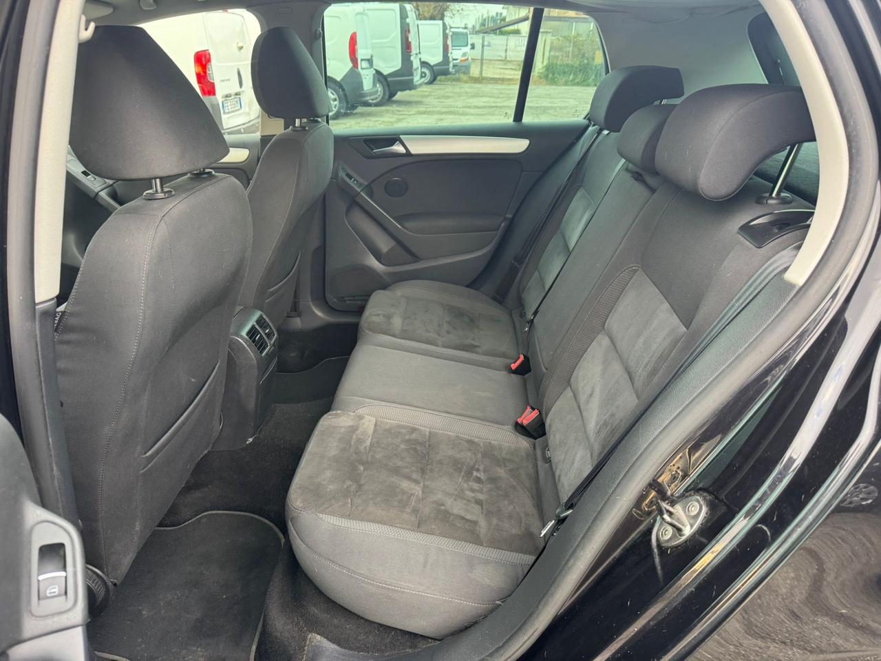 Volkswagen Golf 1.6 TDI DPF 5p. Highline