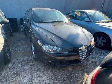 ALFA ROMEO 147 - 2 UNITà DISPONIBILI