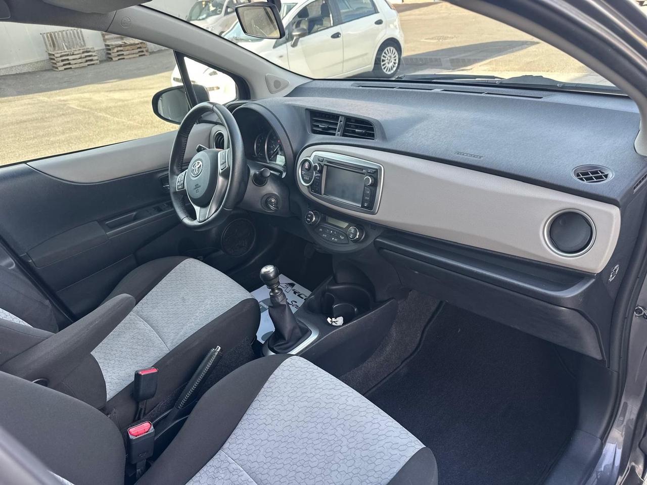 Toyota Yaris 1.4 D-4D 5 porte Lounge