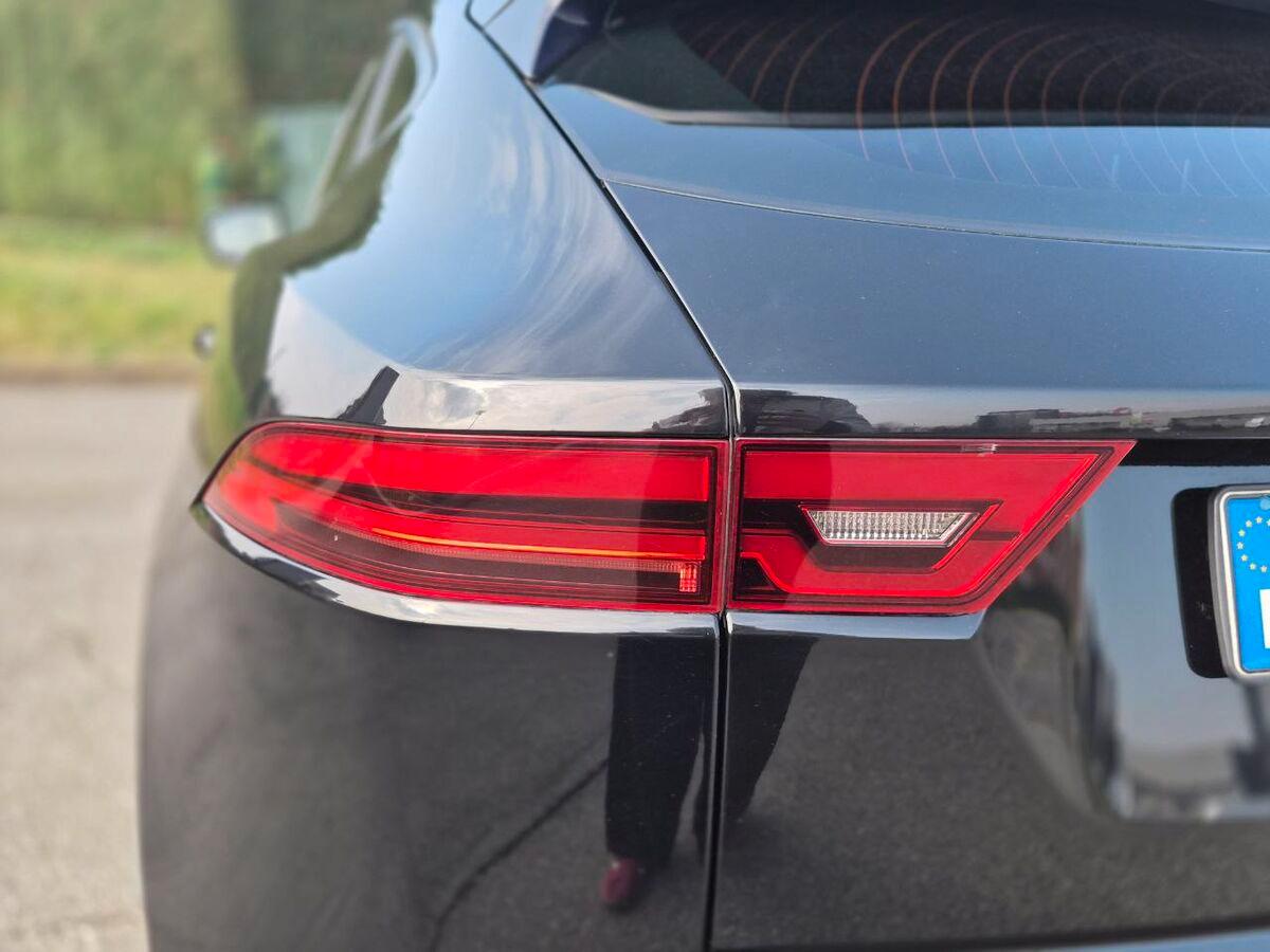 Jaguar E-Pace 2.0d i4 SE awd 150cv auto my19