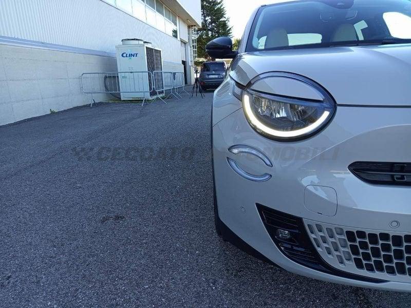 FIAT 600 600 600e - La Prima