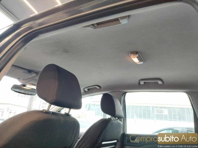 FORD C-Max 1.6 TDCi 90 CV Titanium (GARANZIA 12 MESI)