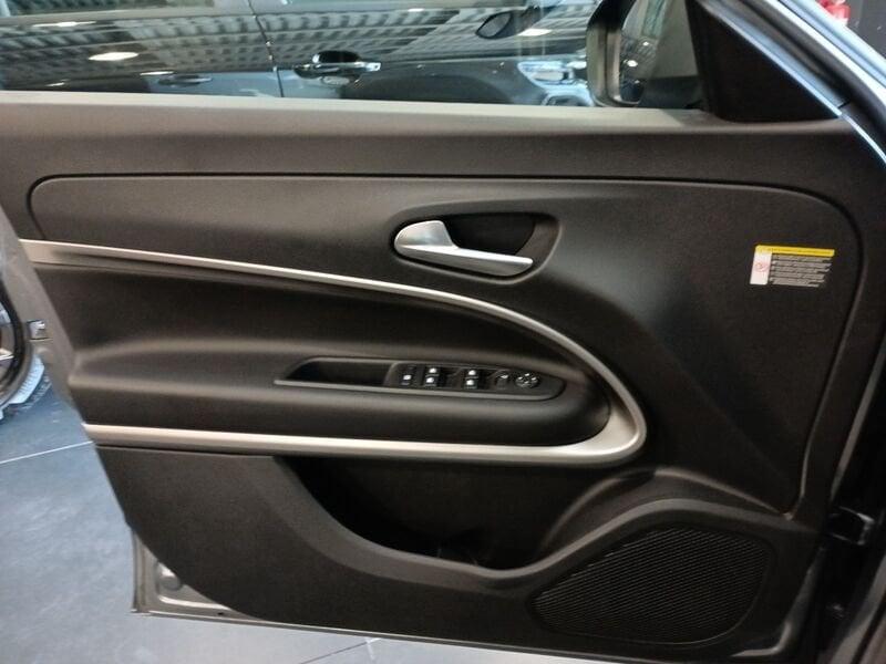 Jeep Avenger Avenger BEV Summit