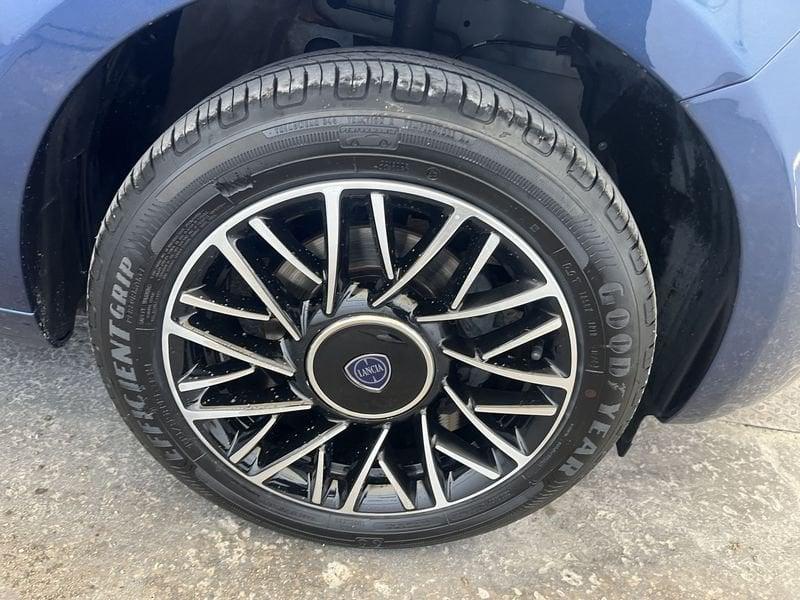 Lancia Ypsilon Ypsilon 1.2 Ecochic Gpl 69cv TUA DA 159,00 EURO AL MESE