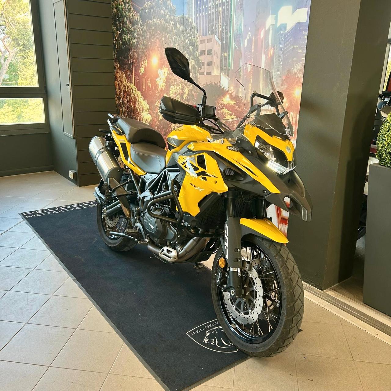 Benelli TRK 502