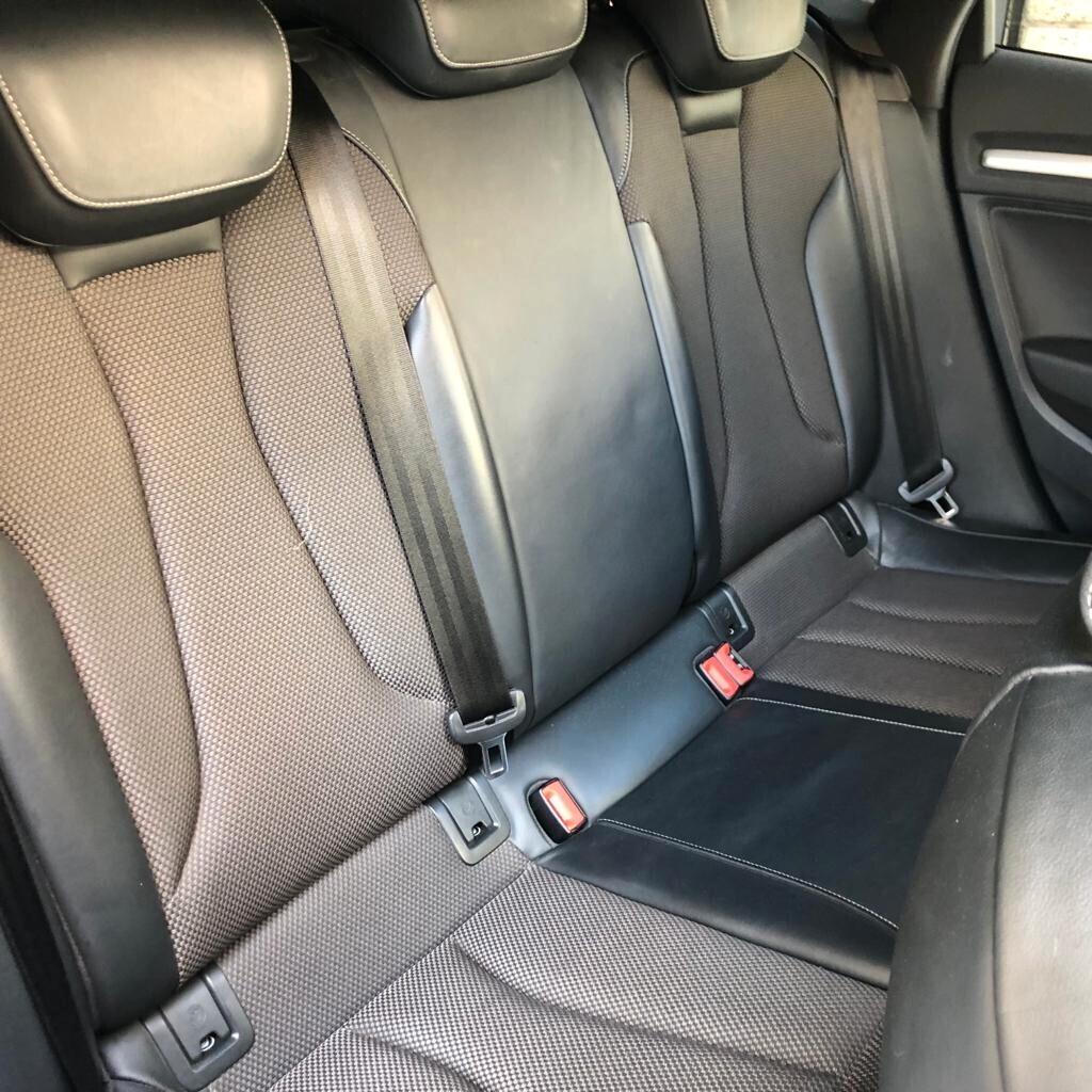 Audi A3 1.6 TDI 110cv S-Line