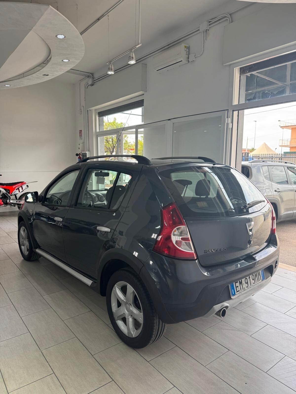 Dacia Sandero Stepway 1.6 8V GPL 85CV