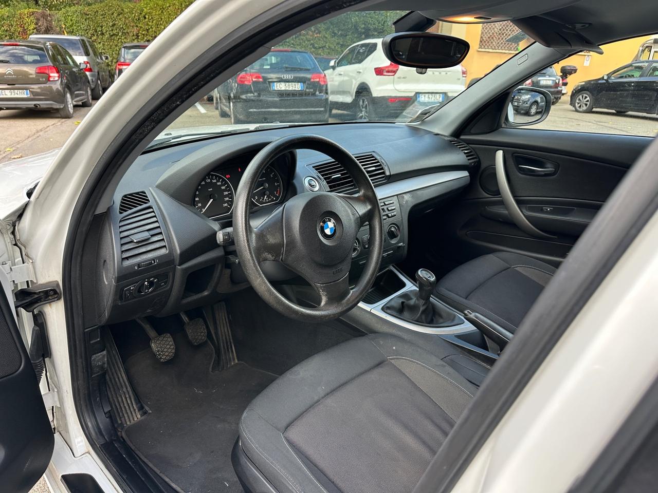 Bmw 116i cat 5 porte Eletta 140mila km