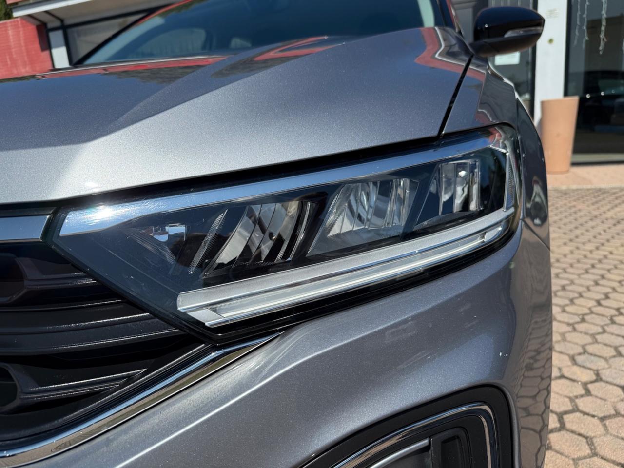 Volkswagen T-Roc 2.0 TDI SCR Life