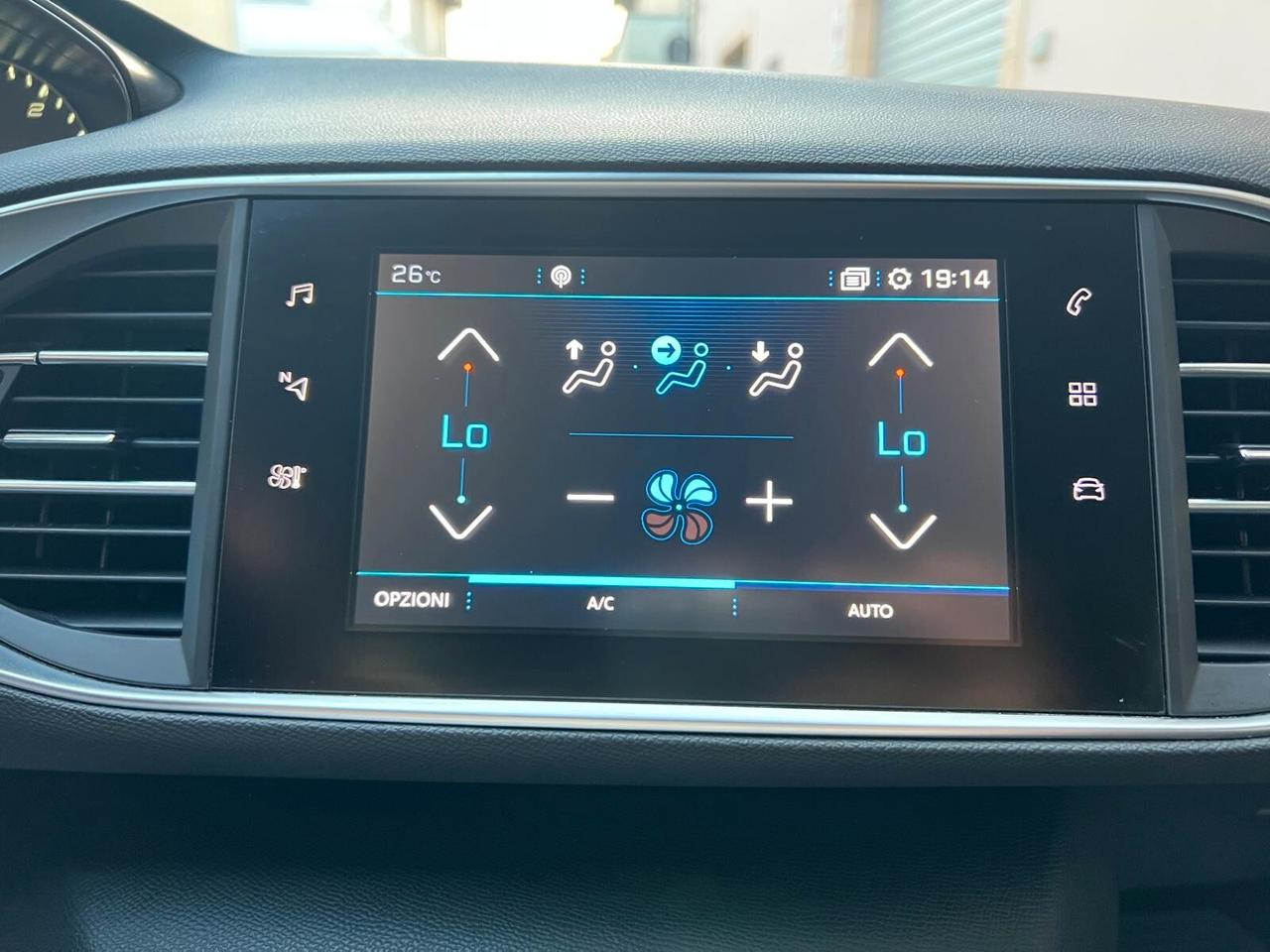 PEUGEOT 308 1.6 ALLURE 100CV NAVI CRUISE OK NEOPATENTATO ANNO 2018