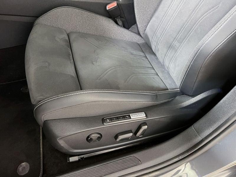 Volkswagen Golf Golf 2.0 tdi Style 150cv dsg