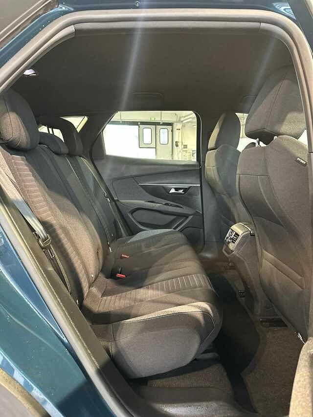 Peugeot 3008 PureTech Turbo 130 S&S Active Pack