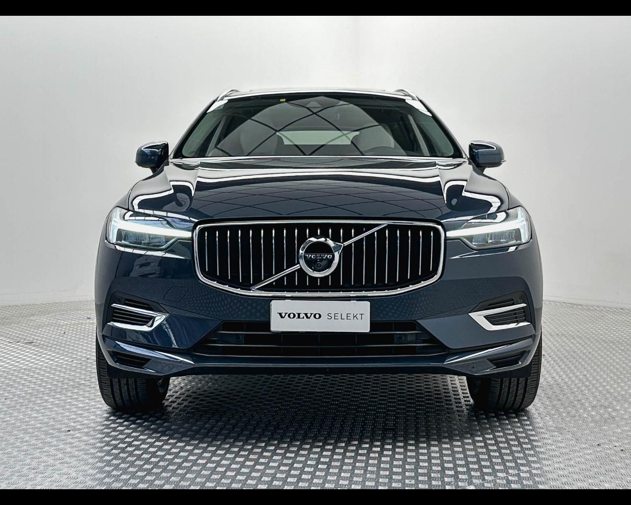 VOLVO XC60 (2017-->) - XC60 T6 Recharge Plug-in Hybrid AWD Inscription