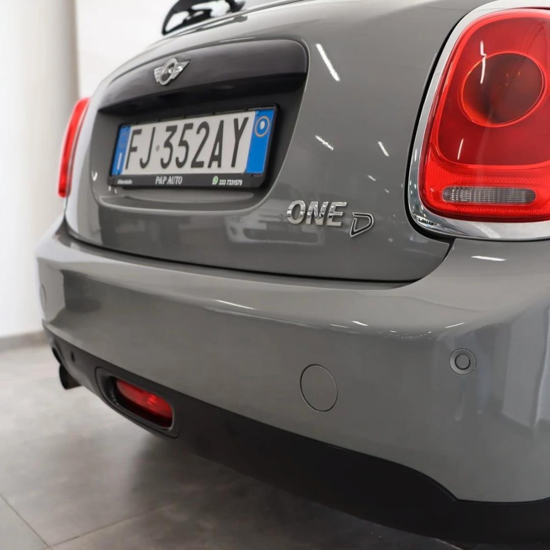 Mini 1.5 Cooper D 5 porte