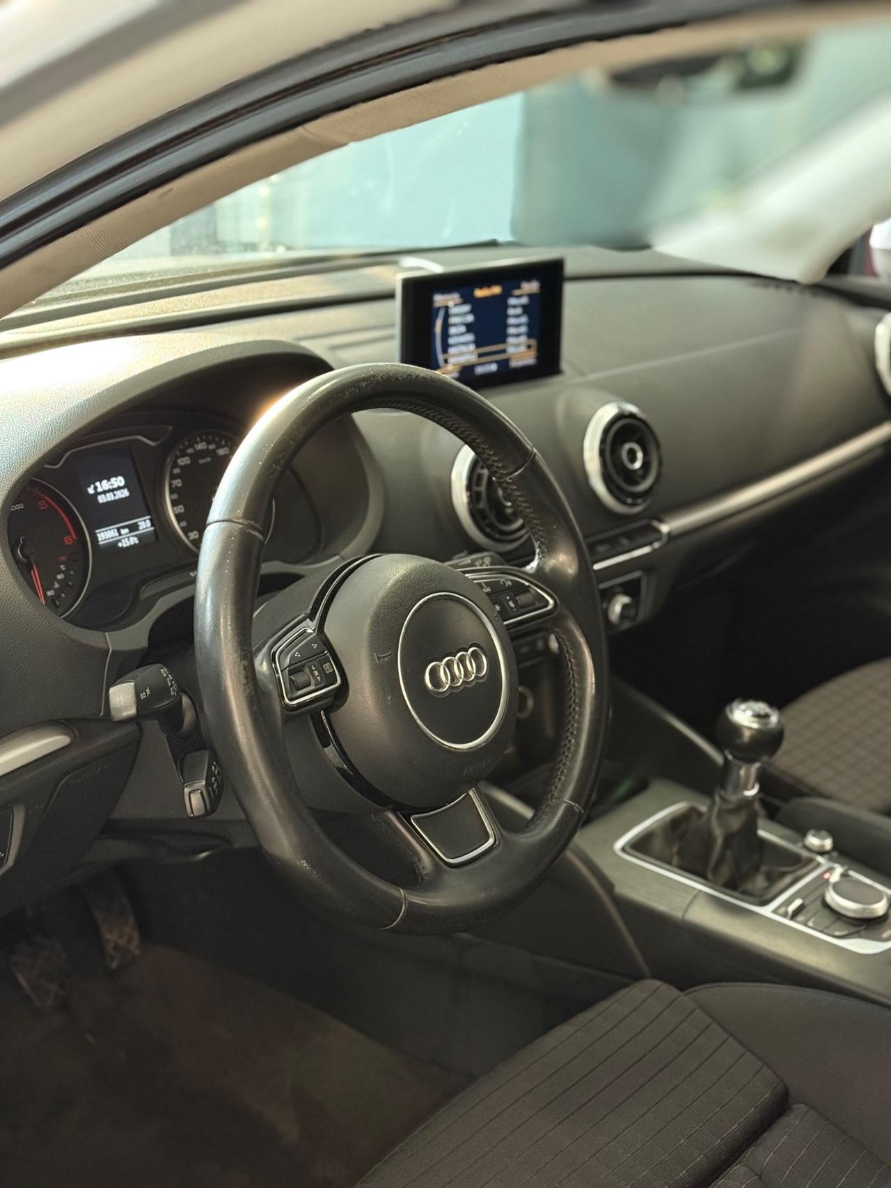 Audi A3 1.6 TDI ultra Attraction