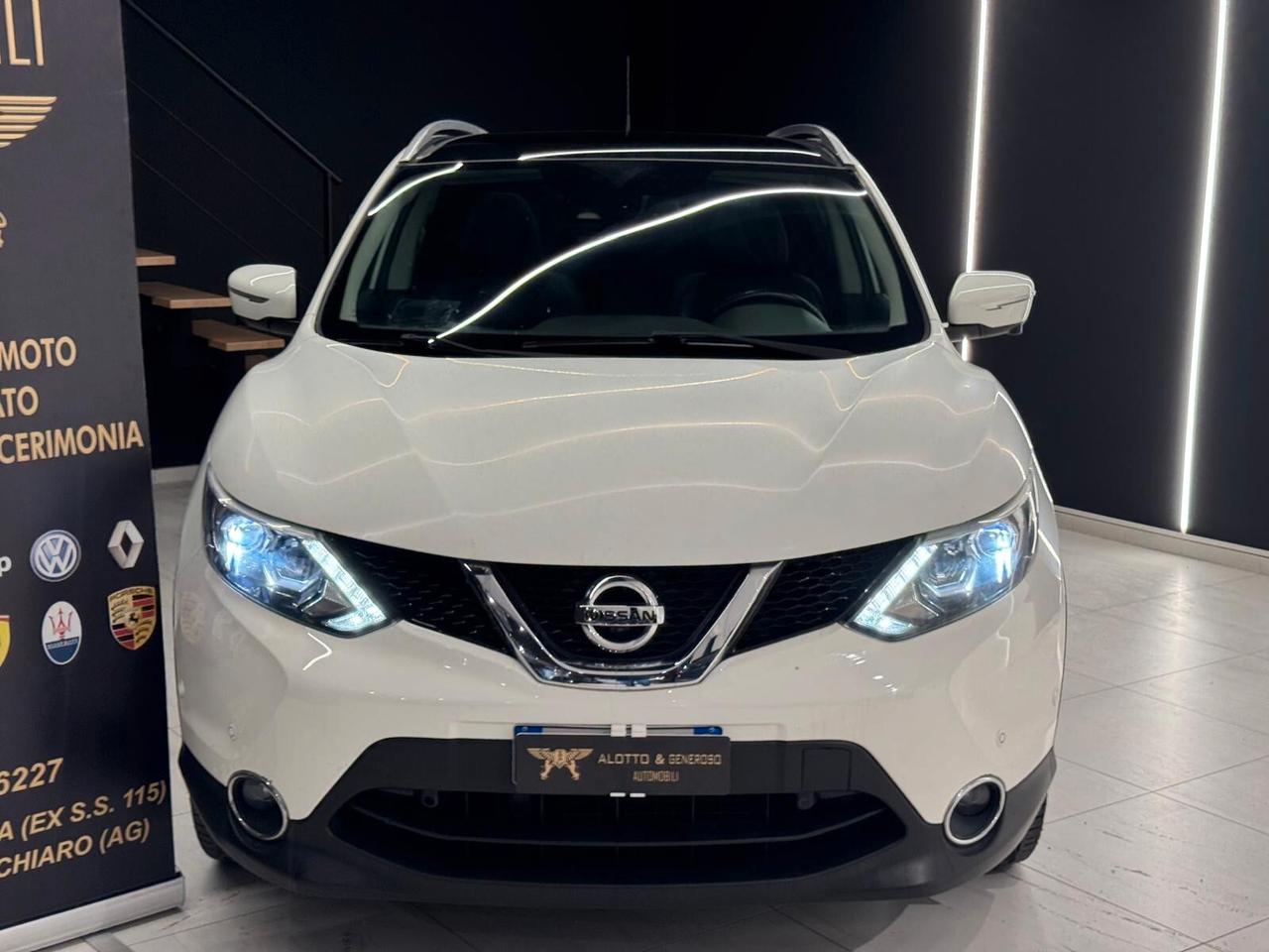 Nissan Qashqai 1.5d 110 CV Tekna Full-2014