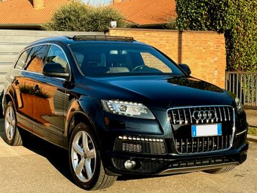 AUDI Q7 3.0D"S-line"RESTYLING-Tetto,3xTv,Led-FULL