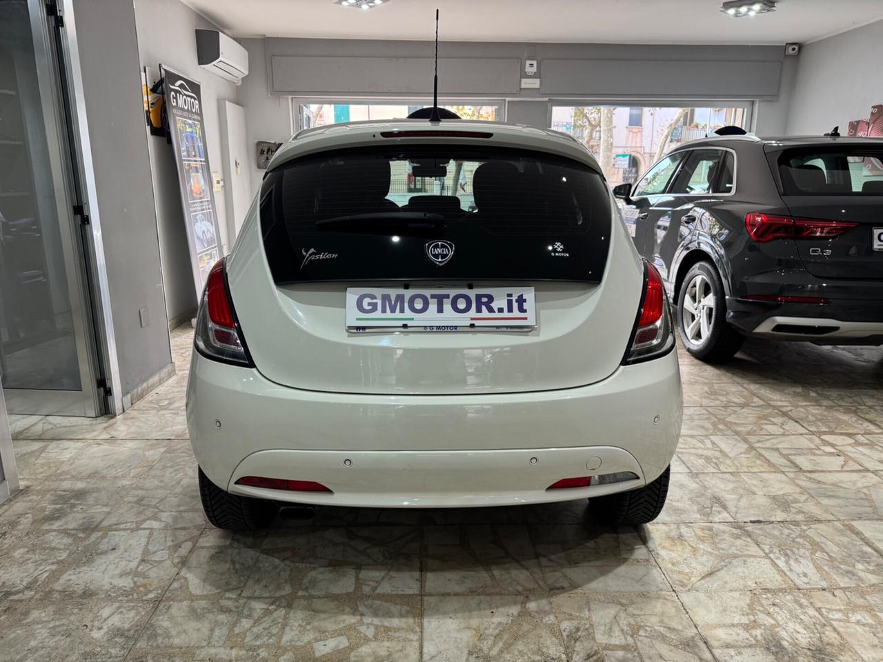 Lancia Ypsilon 1.3 MJT 95 CV 5 porte S&S Gold