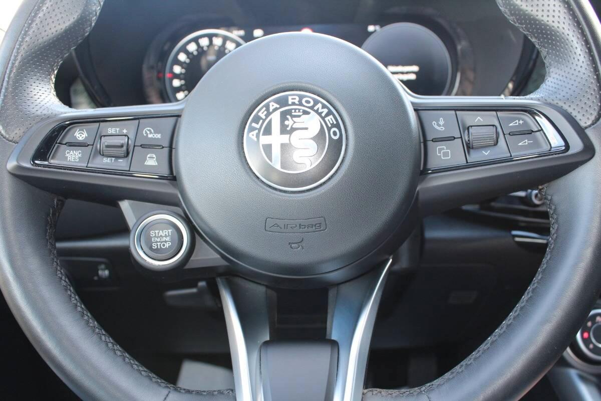 Alfa Romeo Tonale 1.5 hybrid Ti 160cv tct7 Con TELECAMERA POSTERIORE