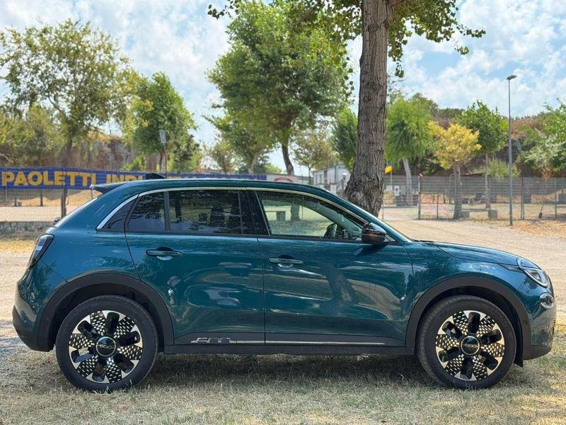 FIAT 600 Hybrid 100 CV DCT MHEV La Prima